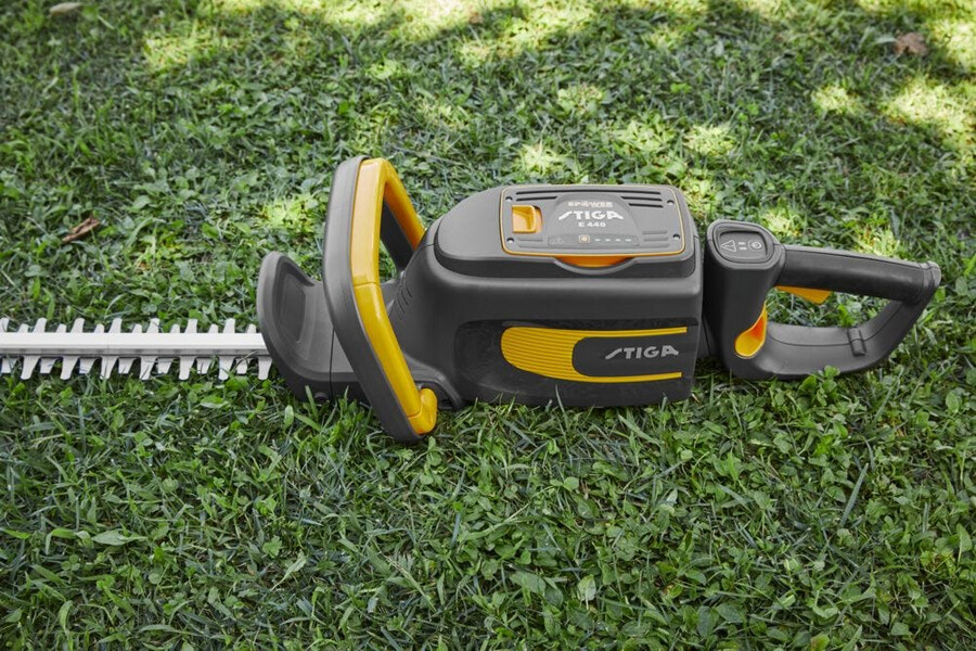 tagliasiepi a batteria - ht 700e