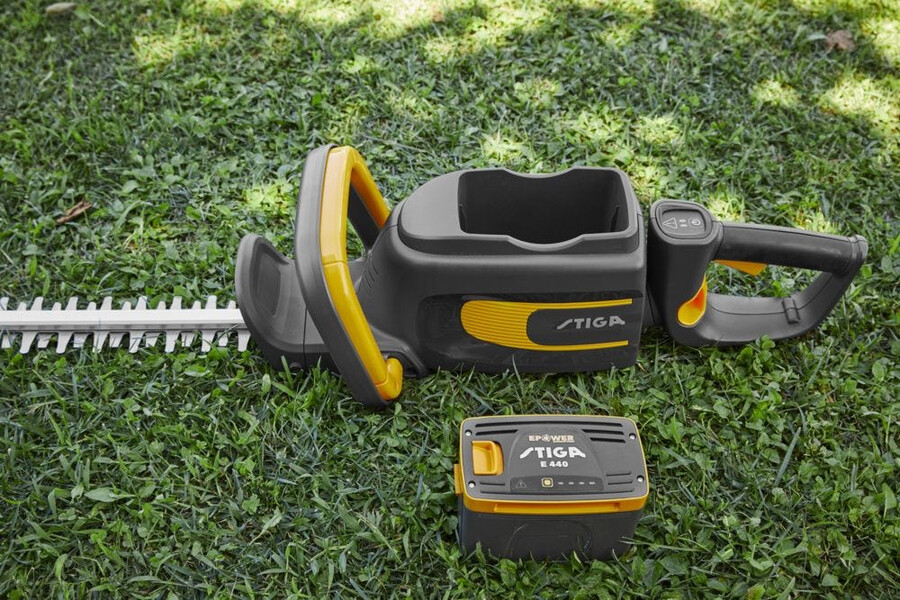 tagliasiepi a batteria - ht 700e