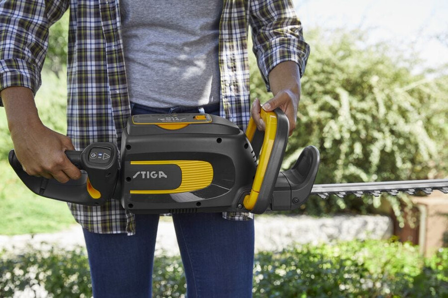 tagliasiepi a batteria - ht 700e