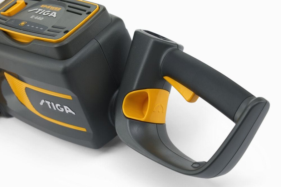 tagliasiepi a batteria - ht 700e